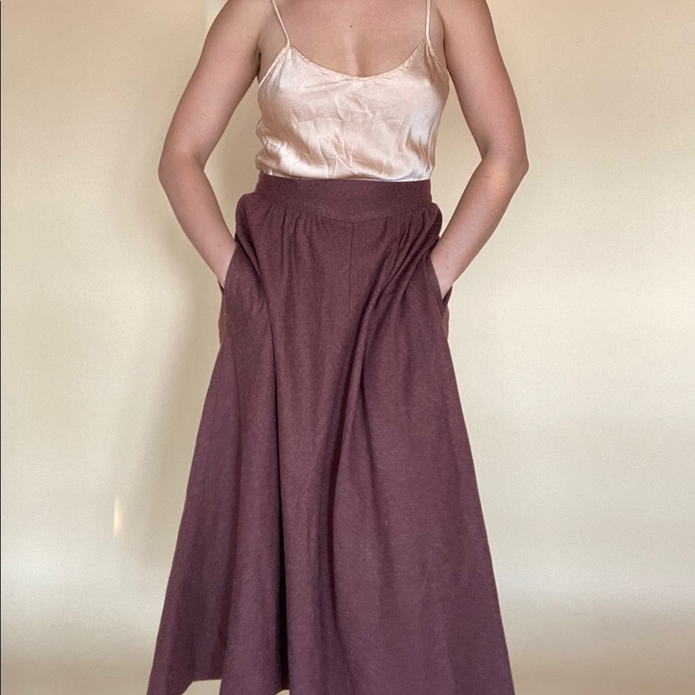 Burgundy Wool Skirt a vintage Jones New York